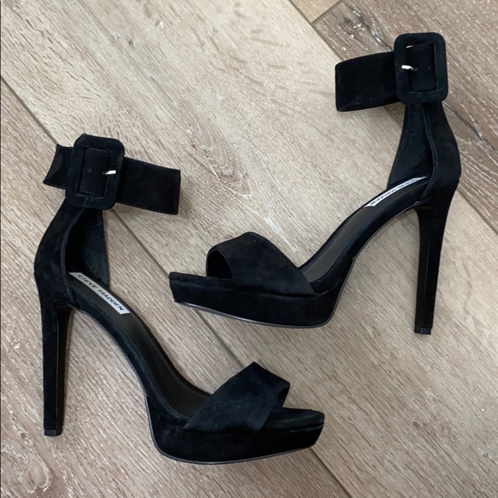 Steve Madden Circuit Black Suede Leather Heels